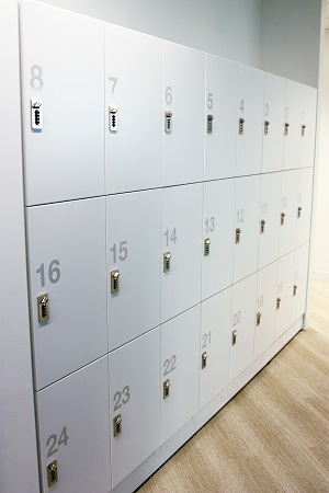 Lebovic Golf Club Lockers - Spacesaver | Professional Storage Solutions