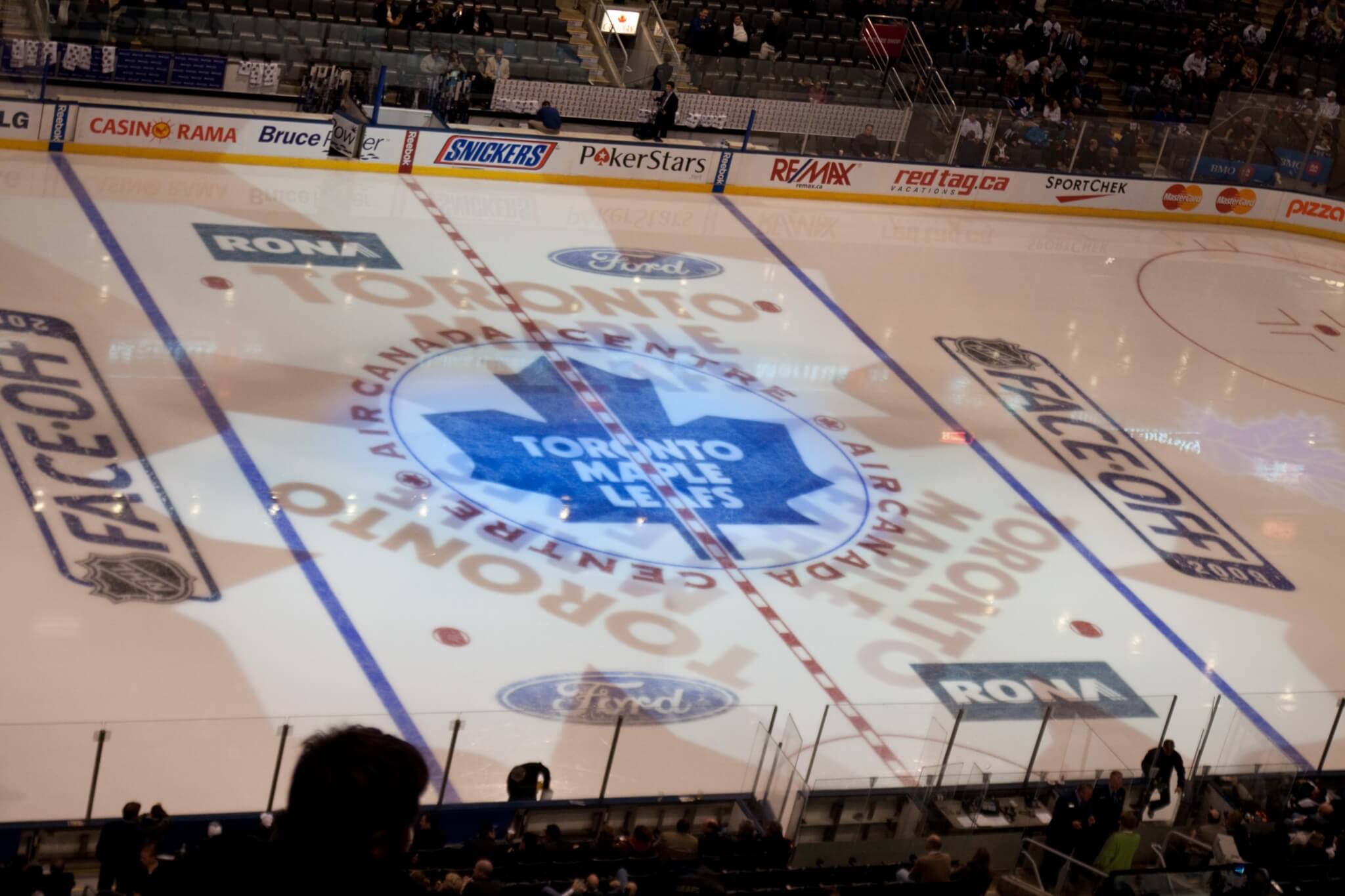 Toronto Maple Leafs arena converted to university recreation facility